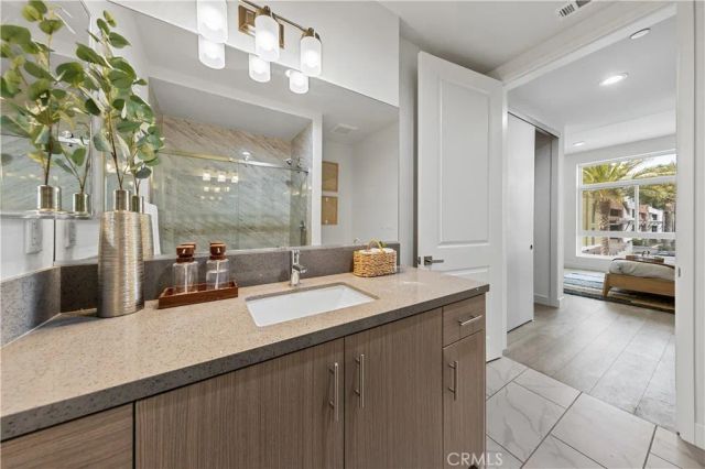 168 S Monterey Street 411, Alhambra, CA 91801