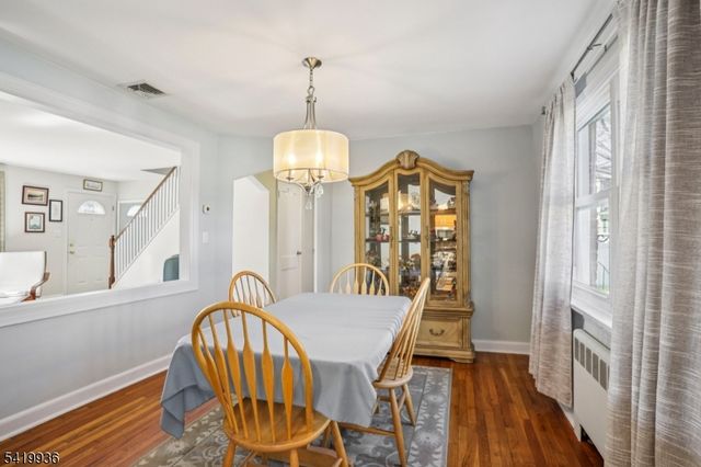 41 Taggart Way, Saddle Brook Twp., NJ 07663