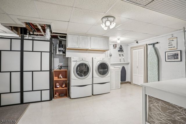 41 Taggart Way, Saddle Brook Twp., NJ 07663