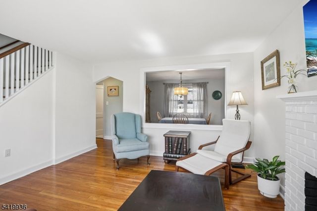 41 Taggart Way, Saddle Brook Twp., NJ 07663