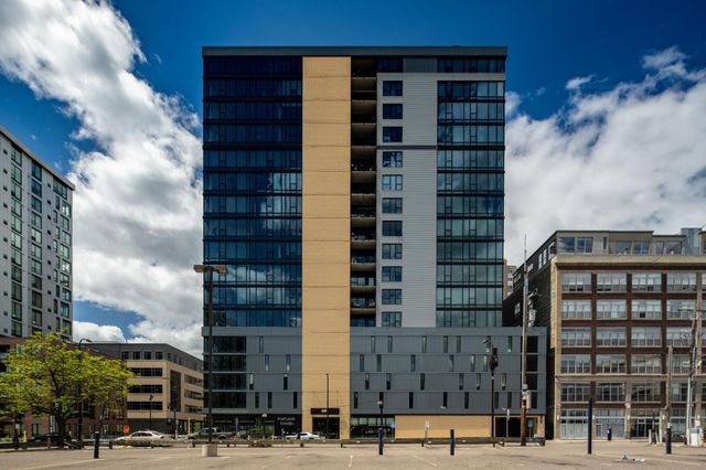 740 Portland Avenue 1517, Minneapolis, MN 55415