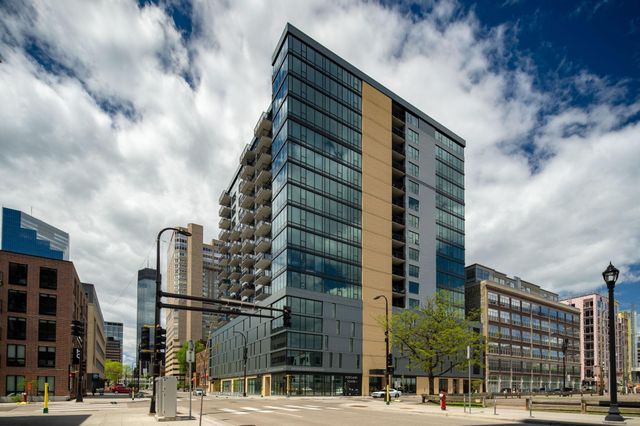 740 Portland Avenue 1517, Minneapolis, MN 55415
