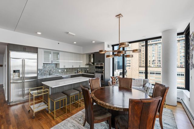 740 Portland Avenue 1517, Minneapolis, MN 55415