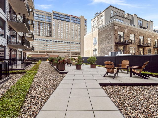 740 Portland Avenue 1517, Minneapolis, MN 55415