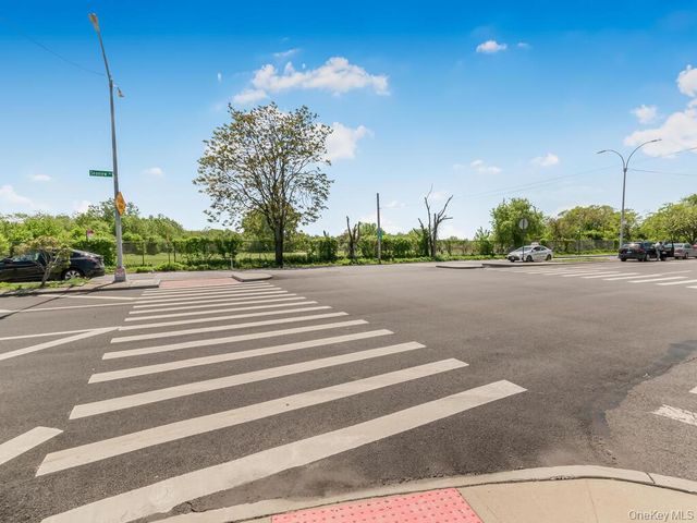 10813 Seaview Avenue 41B, Brooklyn, NY 11236