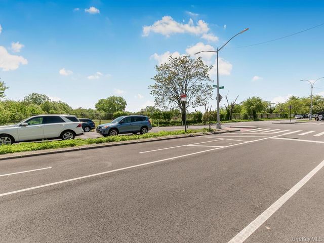 10813 Seaview Avenue 41B, Brooklyn, NY 11236