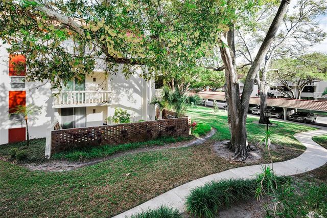 1001 PEARCE DRIVE 205, Clearwater, FL 33764