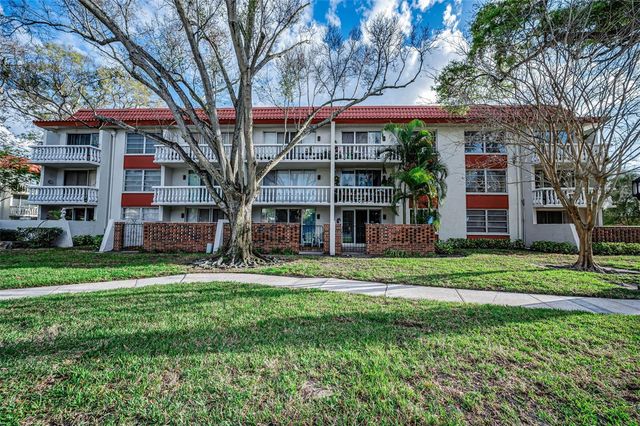 1001 PEARCE DRIVE 205, Clearwater, FL 33764