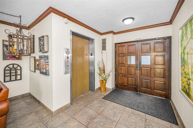 1001 PEARCE DRIVE 205, Clearwater, FL 33764