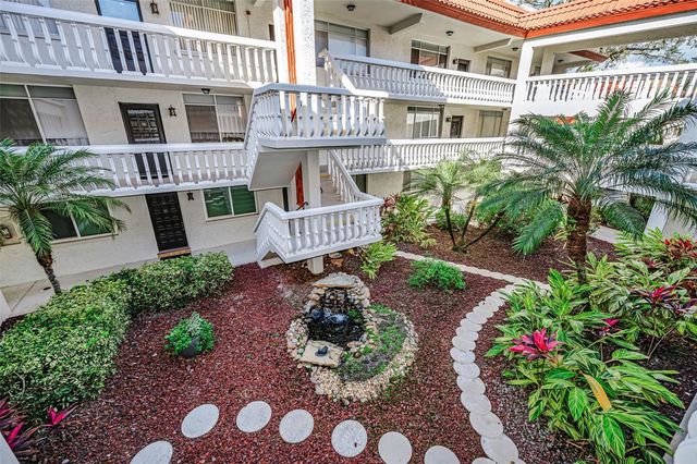 1001 PEARCE DRIVE 205, Clearwater, FL 33764