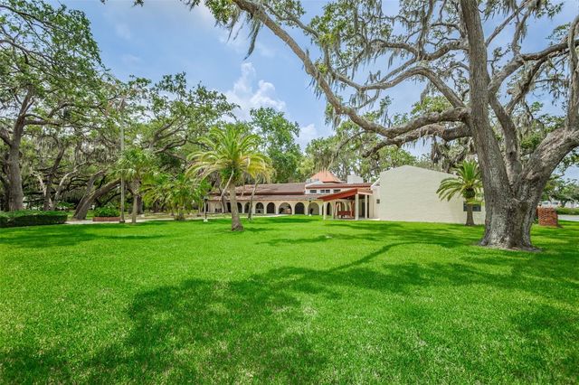 1001 PEARCE DRIVE 205, Clearwater, FL 33764