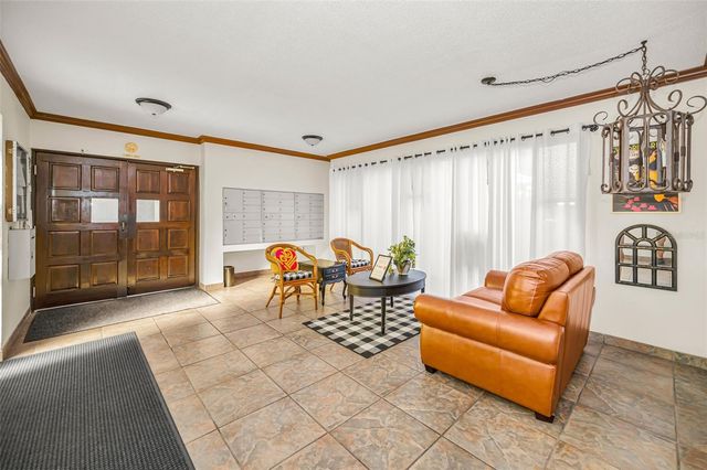 1001 PEARCE DRIVE 205, Clearwater, FL 33764