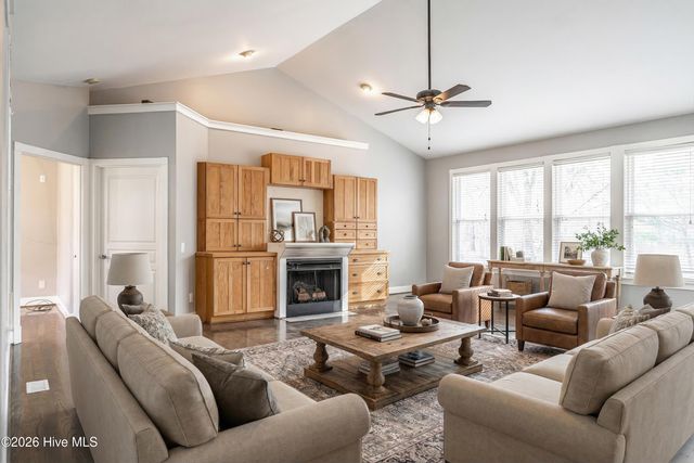 147 Shady Wood Court, West End, NC 27376