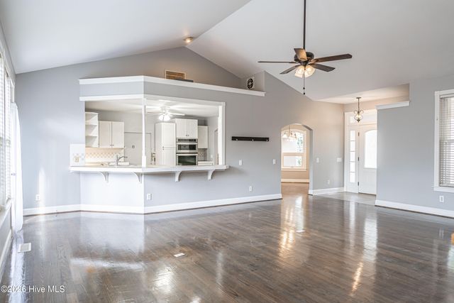 147 Shady Wood Court, West End, NC 27376