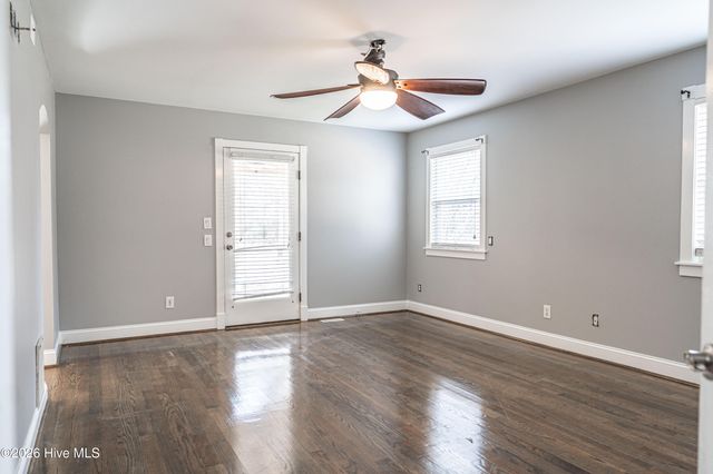 147 Shady Wood Court, West End, NC 27376