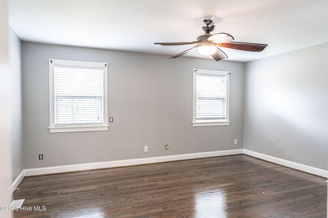 147 Shady Wood Court, West End, NC 27376