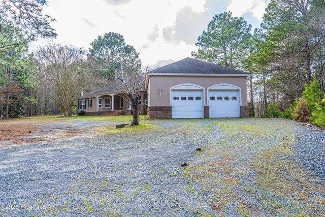 147 Shady Wood Court, West End, NC 27376