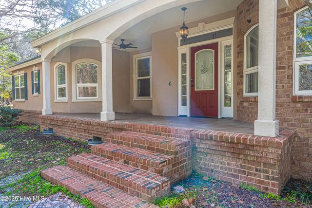 147 Shady Wood Court, West End, NC 27376