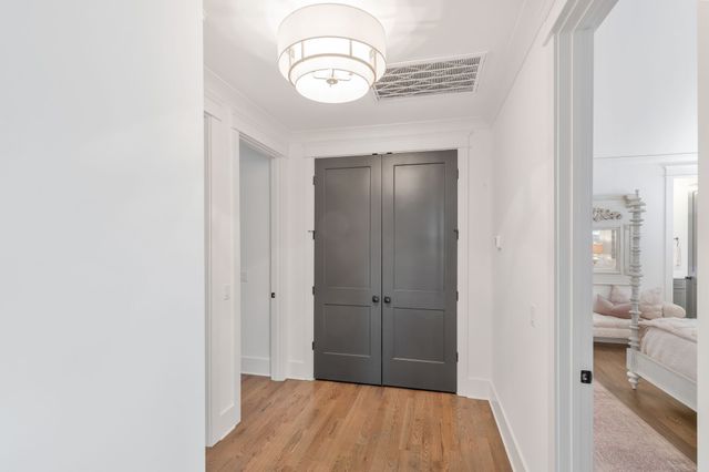 59 Brookwood Ter, Nashville, TN 37205