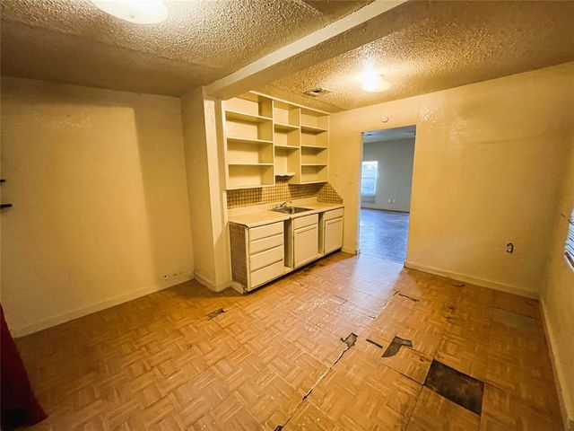 1308 Windemere Drive, Oklahoma City, OK 73117