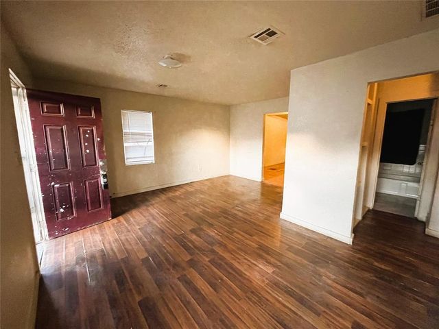 1308 Windemere Drive, Oklahoma City, OK 73117