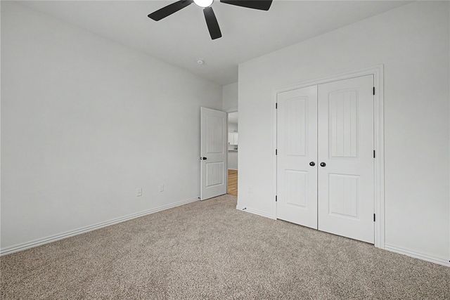 761 N Wordsworth Lane, Fayetteville, AR 72704
