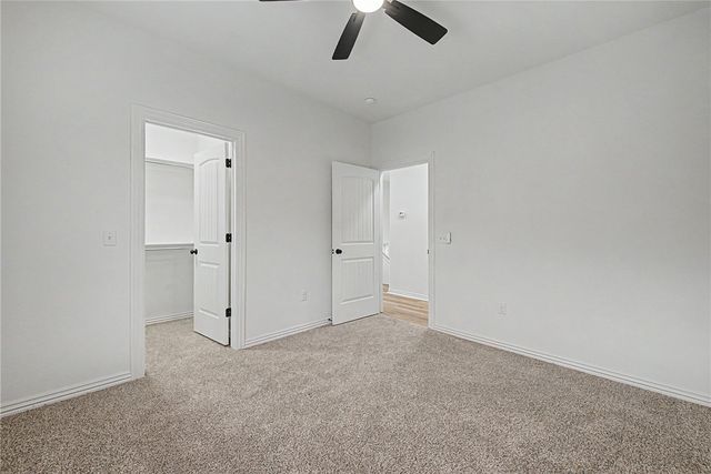 761 N Wordsworth Lane, Fayetteville, AR 72704