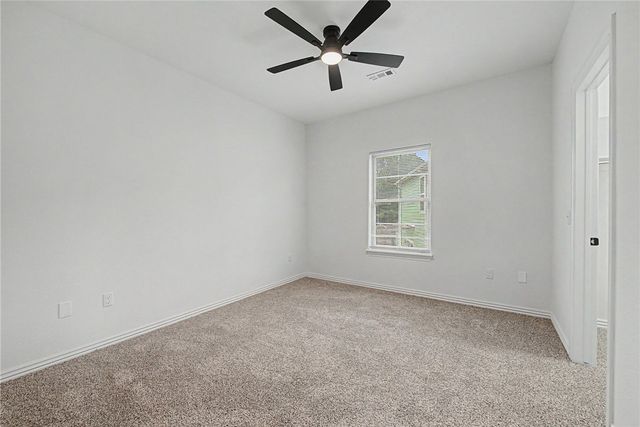 761 N Wordsworth Lane, Fayetteville, AR 72704