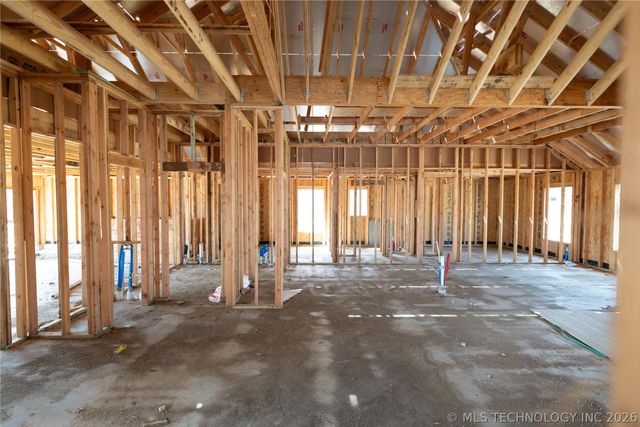 2824 E Northampton Street, Broken Arrow, OK 74014