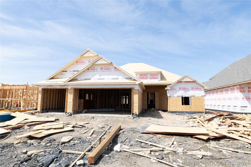 2824 E Northampton Street, Broken Arrow, OK 74014