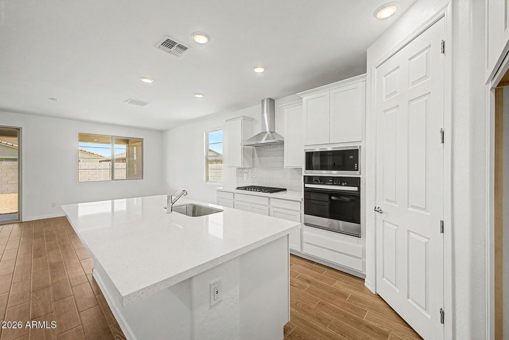 22448 E HAPPY Road, Queen Creek, AZ 85142 — photo 2