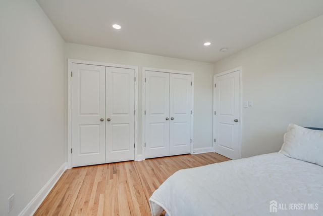 40 Aylin Street, Metuchen, NJ 08840