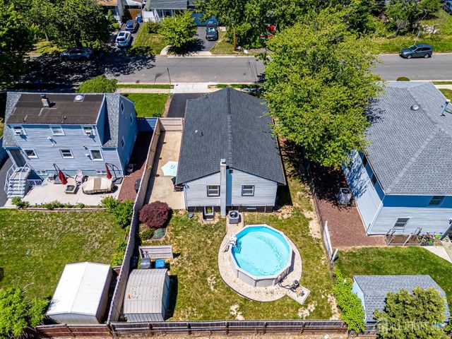 40 Aylin Street, Metuchen, NJ 08840