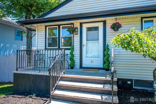 40 Aylin Street, Metuchen, NJ 08840