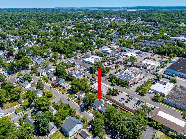 40 Aylin Street, Metuchen, NJ 08840