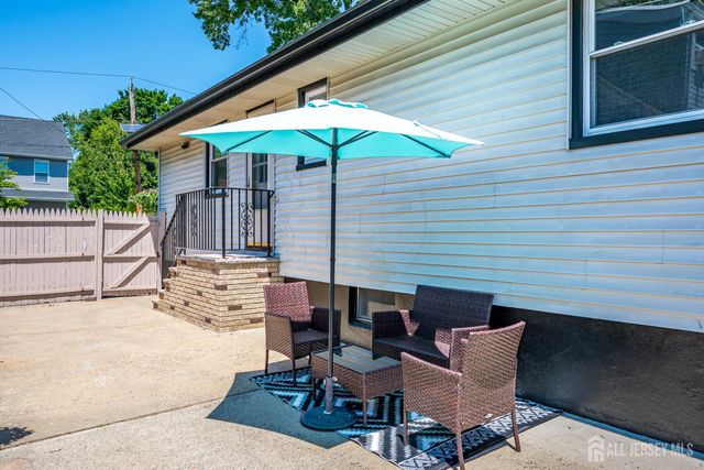 40 Aylin Street, Metuchen, NJ 08840