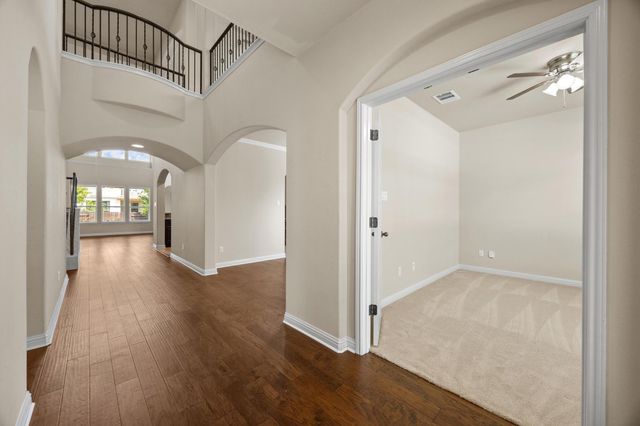 4211 Oldenburg LN, Cedar Park, TX 78613