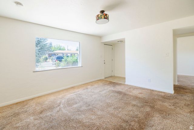 4586 W 5135 S, Salt Lake City, UT 84118