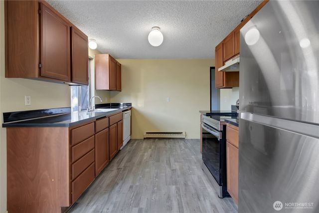 6619 -6621 S Monroe Street, Tacoma, WA 98409