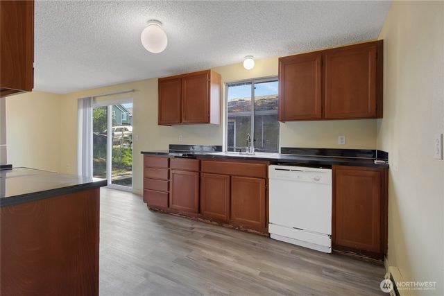 6619 -6621 S Monroe Street, Tacoma, WA 98409