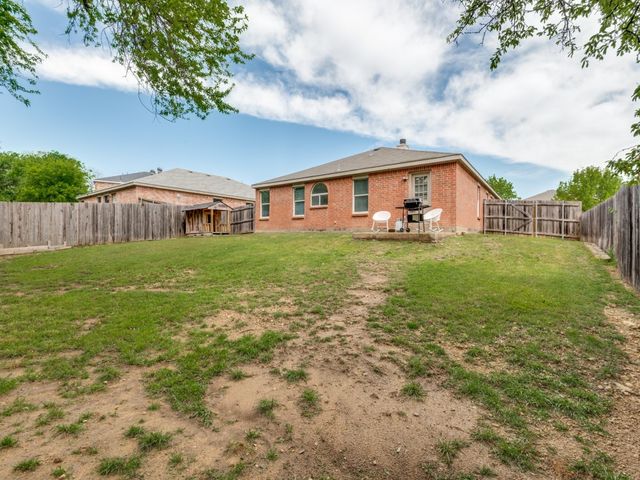 1456 Atkins Street, Cedar Hill, TX 75104