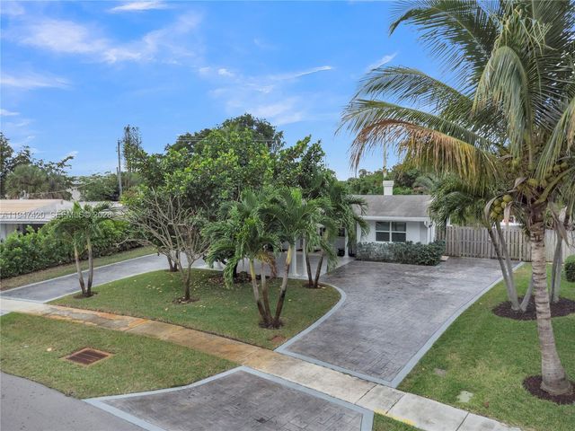 1405 SW 4th Ter, Pompano Beach, FL 33060