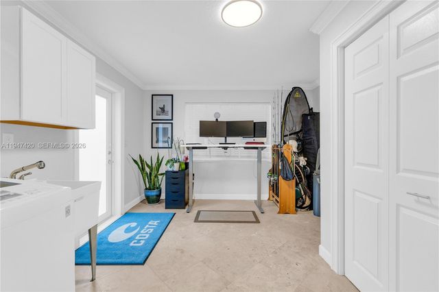 1405 SW 4th Ter, Pompano Beach, FL 33060