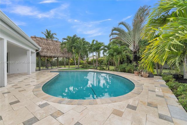 1405 SW 4th Ter, Pompano Beach, FL 33060