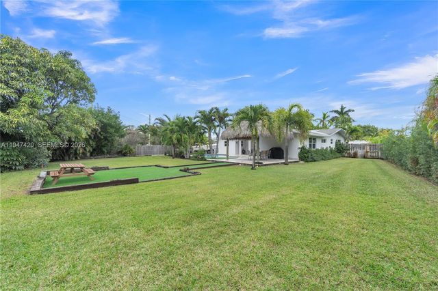 1405 SW 4th Ter, Pompano Beach, FL 33060