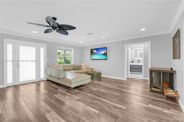 1405 SW 4th Ter, Pompano Beach, FL 33060