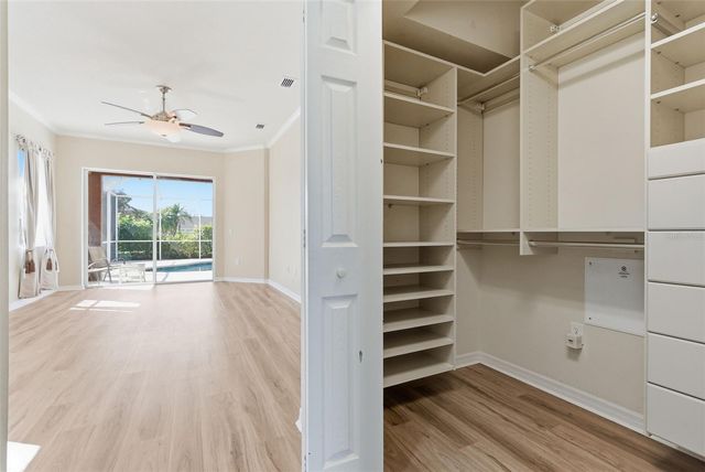 915 VISTA VERDE LANE, Sun City Center, FL 33573