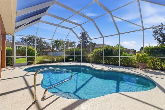 915 VISTA VERDE LANE, Sun City Center, FL 33573