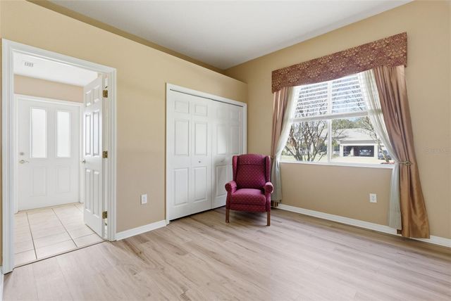 915 VISTA VERDE LANE, Sun City Center, FL 33573