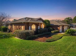 915 VISTA VERDE LANE, Sun City Center, FL 33573